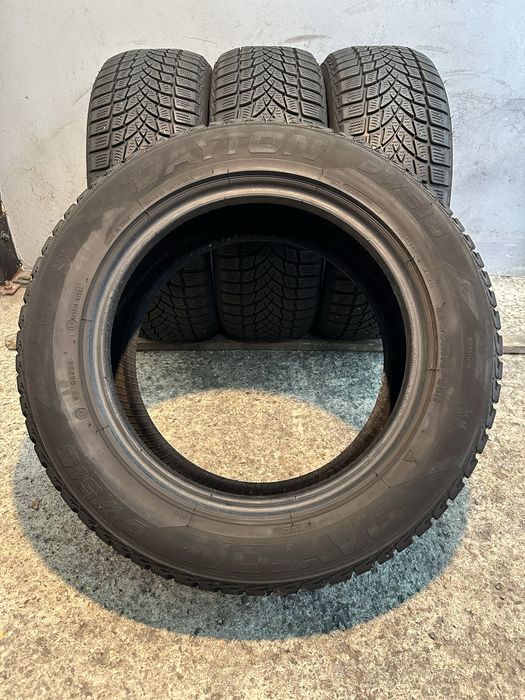 Гуми 225/55/16 DAYTON Winter DW