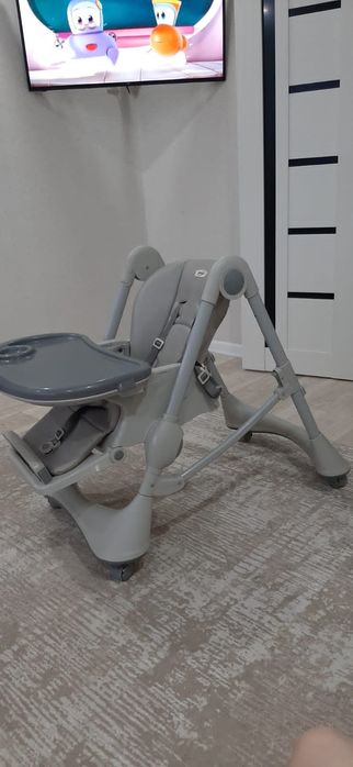 Продам стульчик для кормления