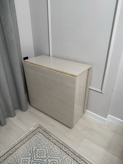 Мклодной стол отличном состояние