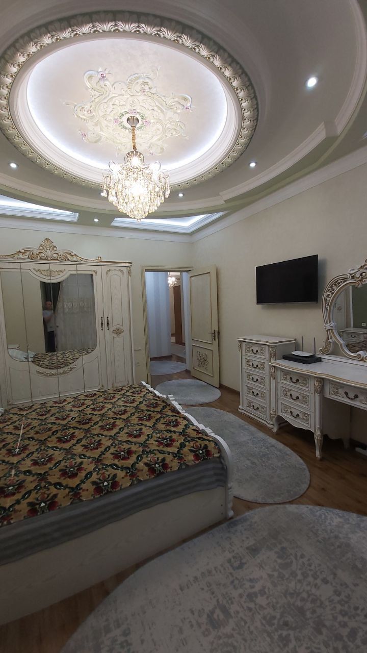 Срочно продаеться 3 комнатная квартира в Новостройке