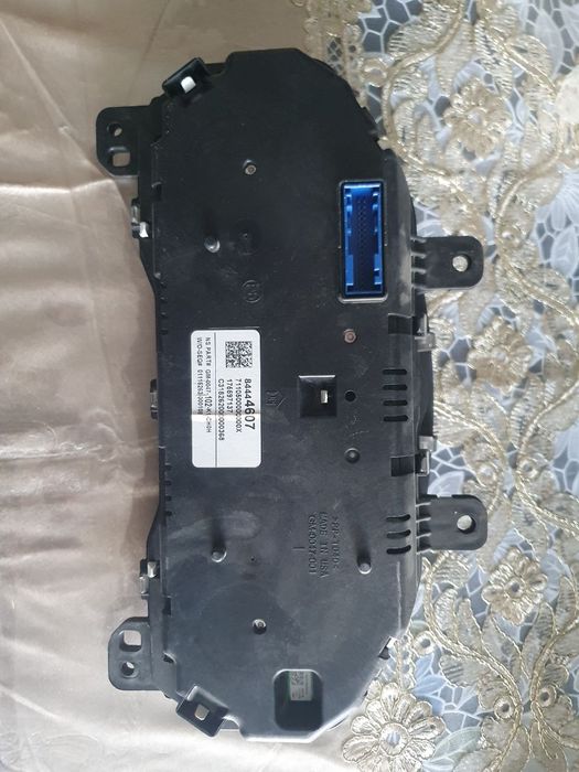 Малибу 2 табло 2.4сотилади