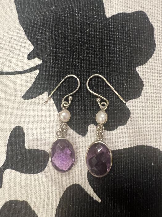 обеци различни видове