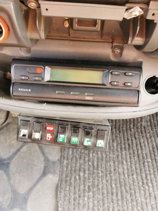 Vând tahograf funcțional