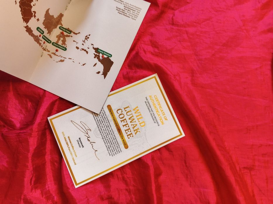 Это Kopi Luwak Mandheling — один из самых дорогих и редких сортов кофе