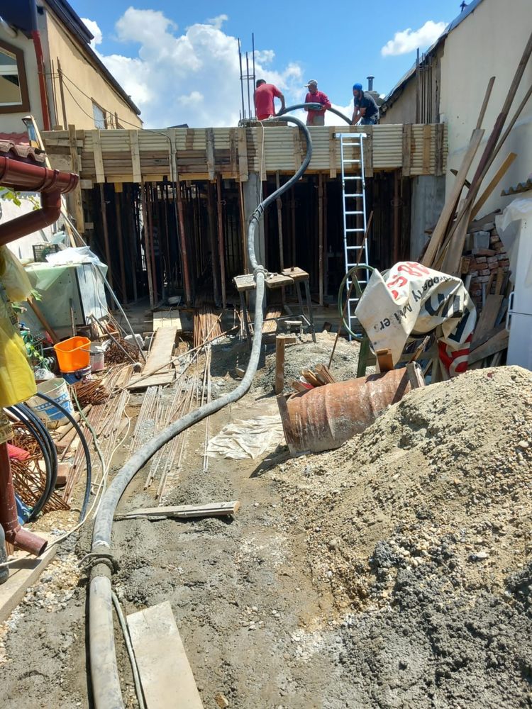 Pompa de beton fixa