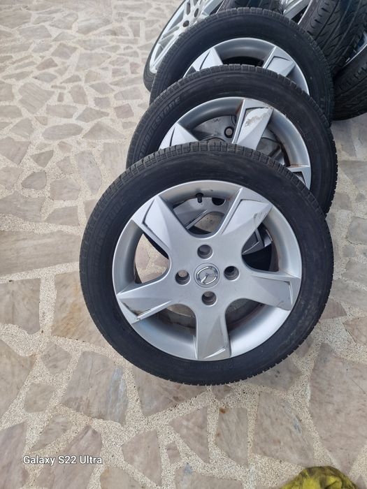 Mazda 15 цола алуминиеви джанти Замъка Ямбол