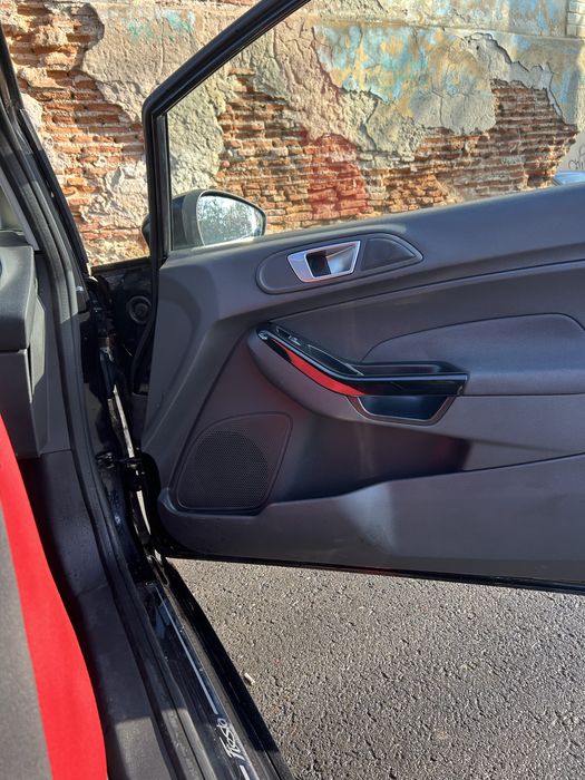Ford Fiesta ST-Line 140cp