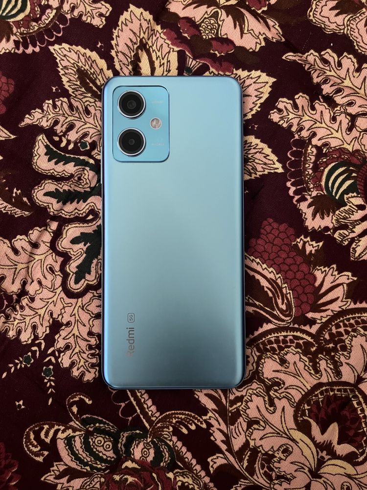 Redmi note 12 5G в хорошем состоянии, коробка документ имеется