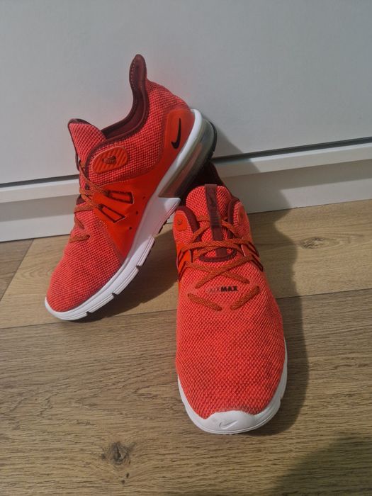 Nike Air Max Sequent 3
Pantofi sport AIR MAX SEQUENT 3 
Pantofi sport