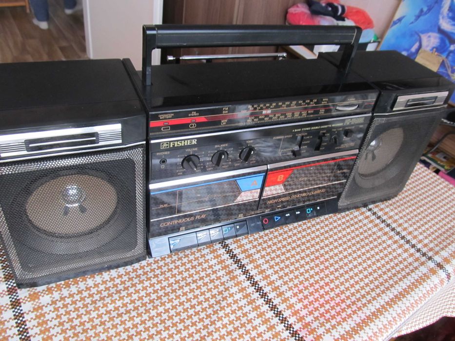 Радио касетофон FISHER PH-W 400 L
