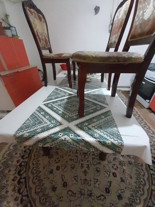 Стол стулдарымен