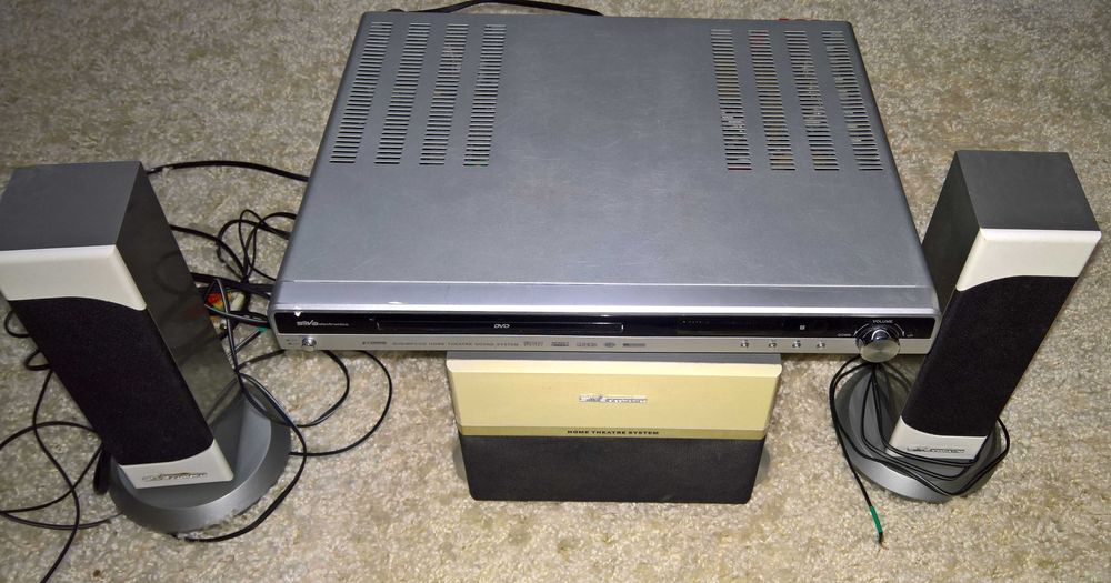 Sistem Home Theatre pentru piese