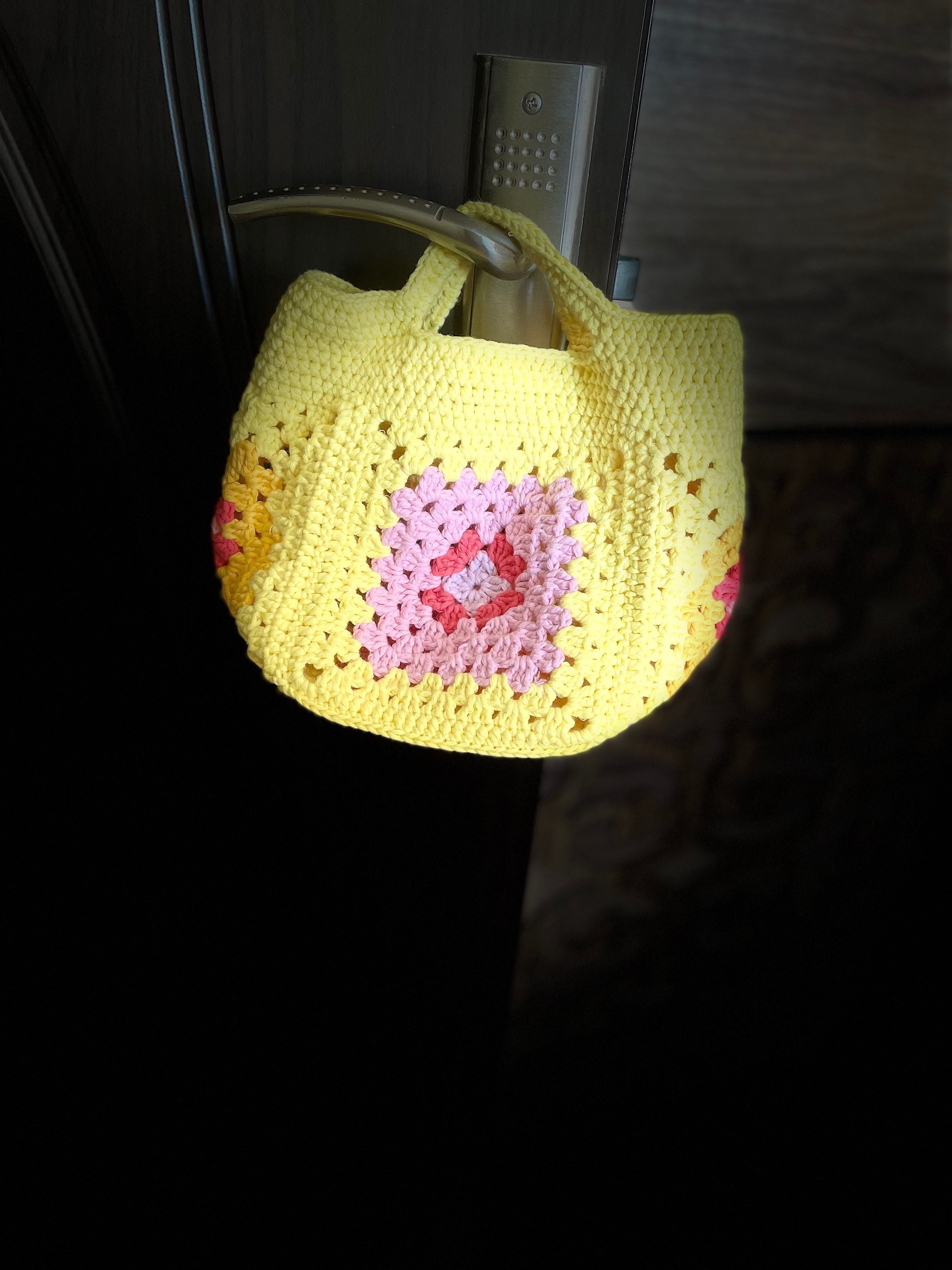 Дамска чанта на една кука, ръчна изработка от 100 % памук