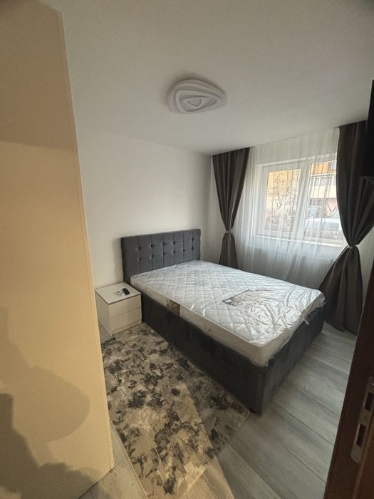 Inchiriez Apartamen