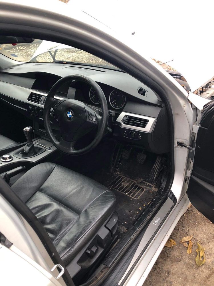 BMW e60 525i на части