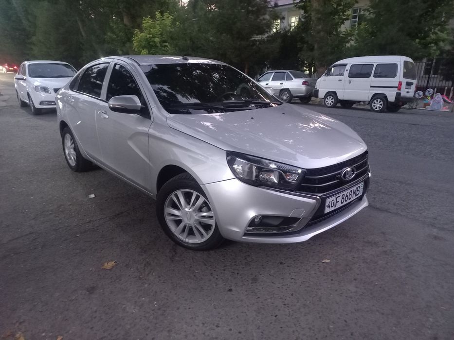 Лада веста 1.8 робот
