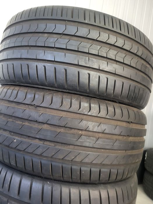 4 бр летни 235/40/18 Vredestein