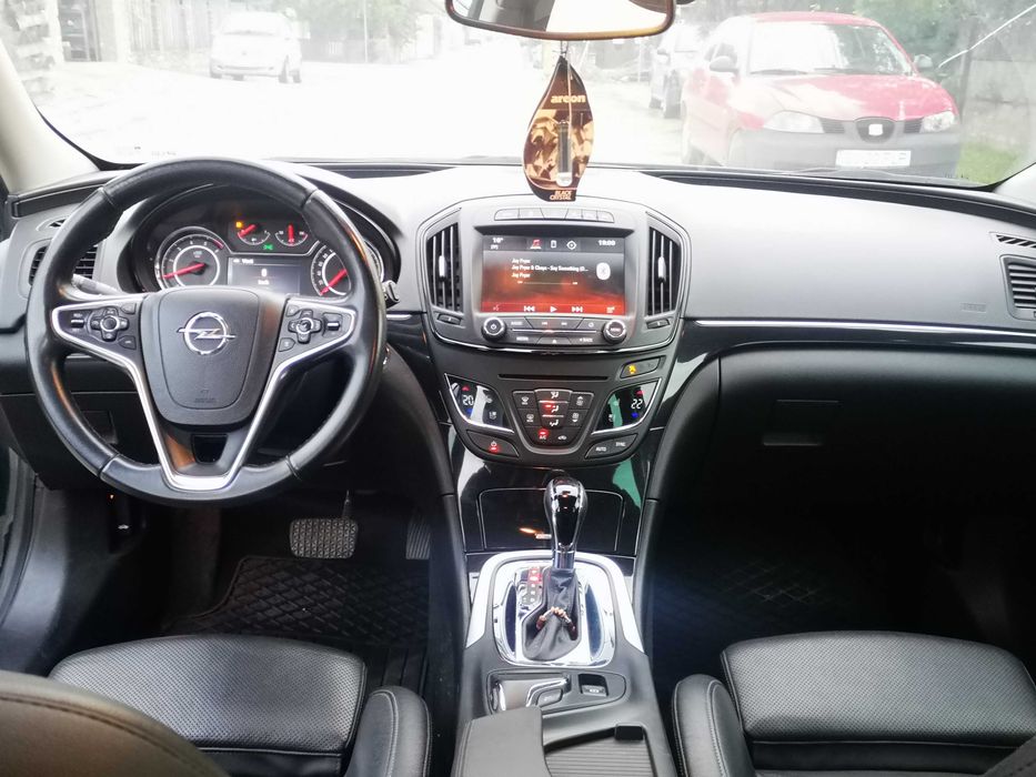 Opel Insignia Country Tourer 4x4 biturbo