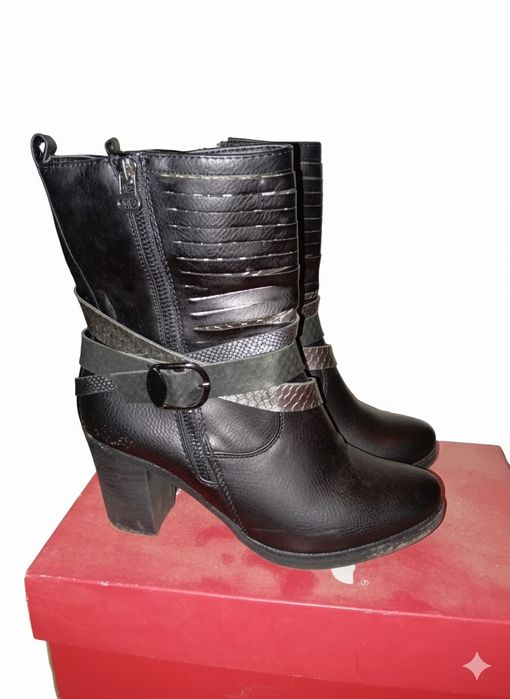 Боти нови и носени веднъж