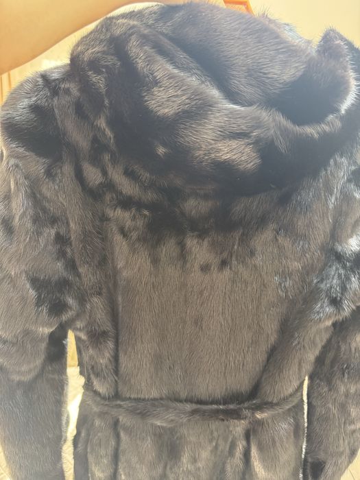 Продам норковую шубу в хорошем состоянии