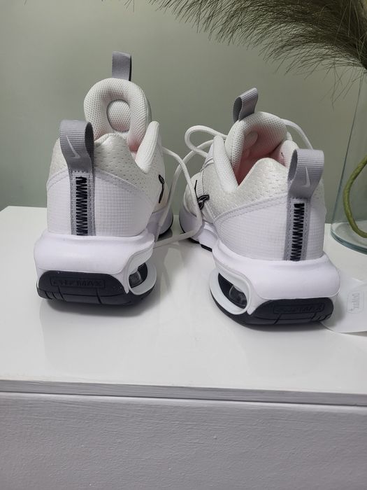 Adidasi nike air max