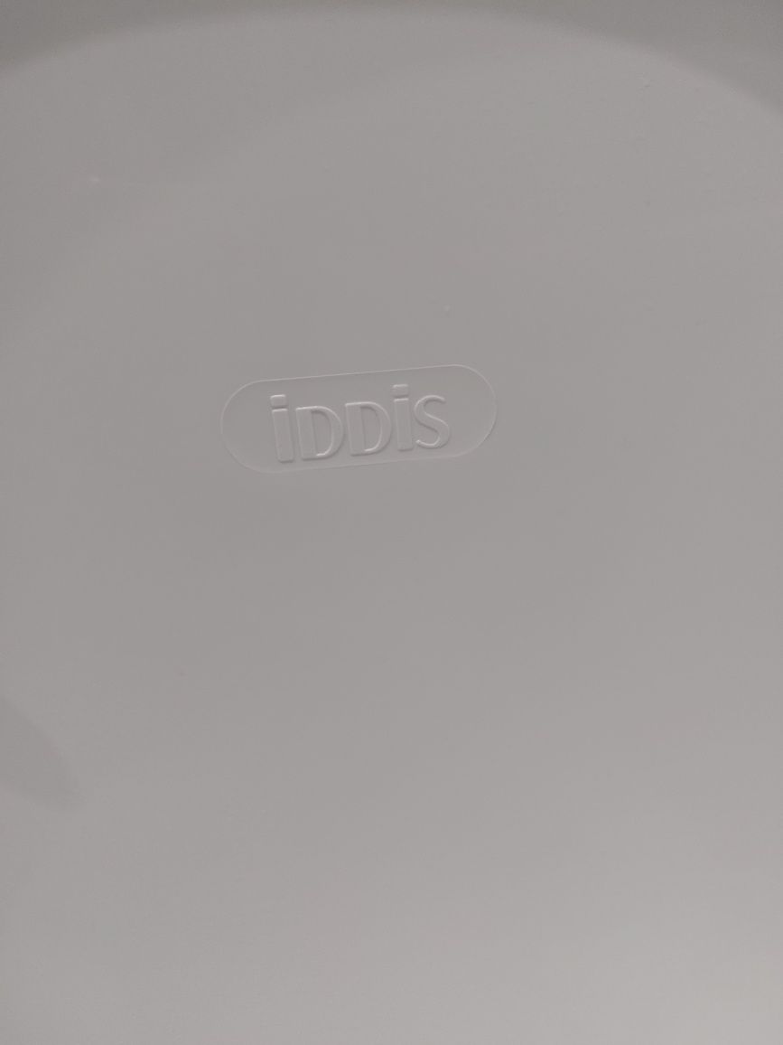 Унитаз IDDIS. Б/у.
