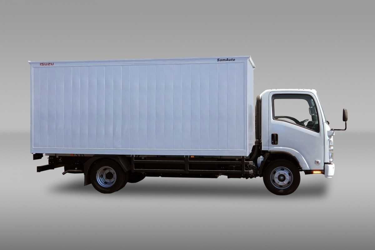 Isuzu 3.5 T furgon