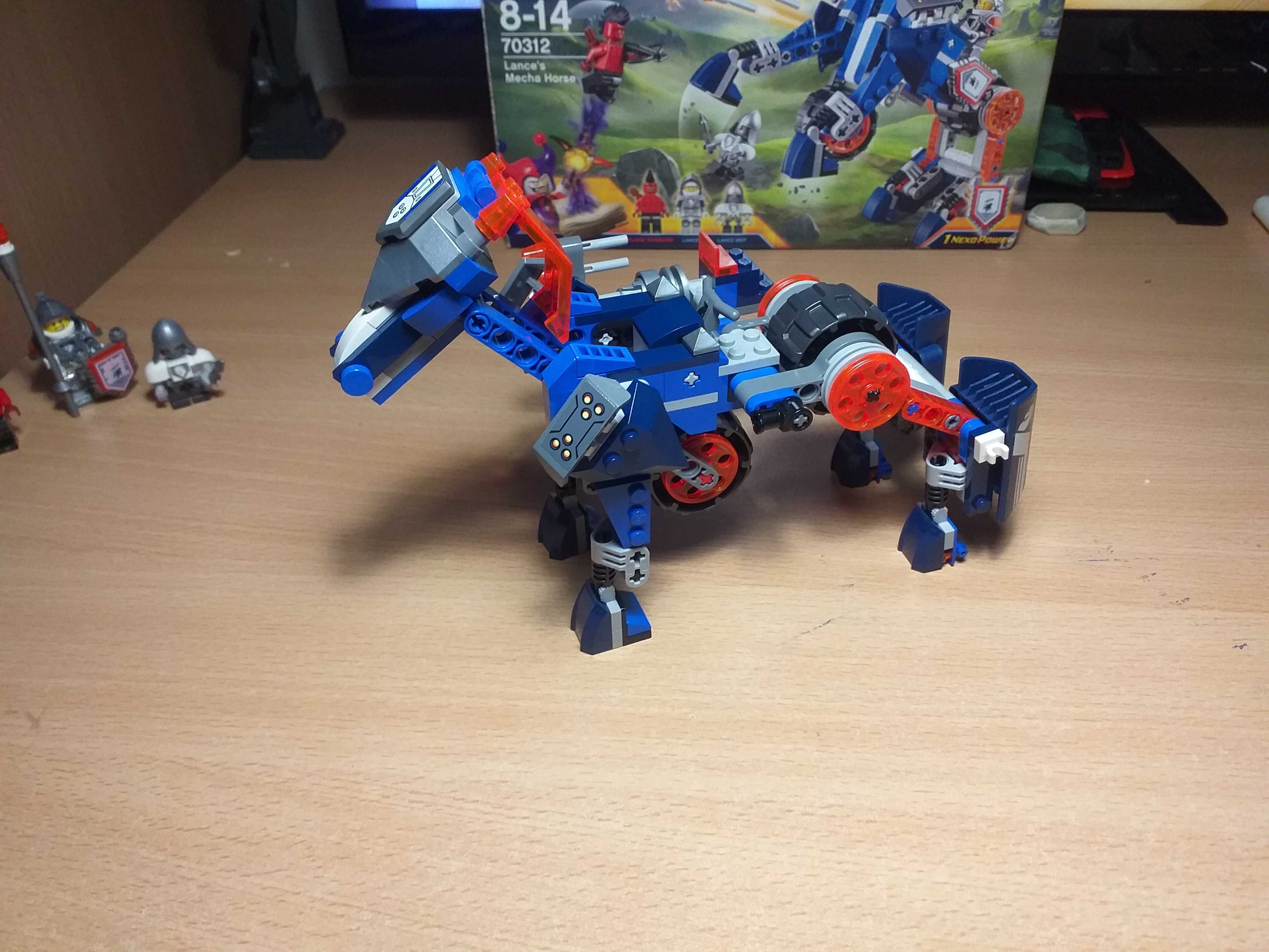 Lego Nexo Knights - Lance's Mecha horse