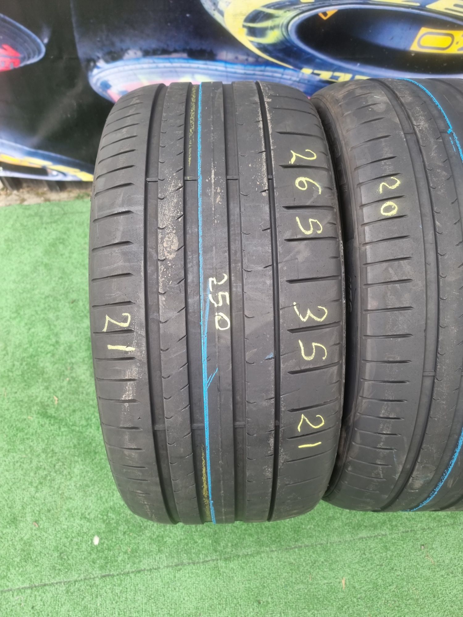 265.35.21 pirelli