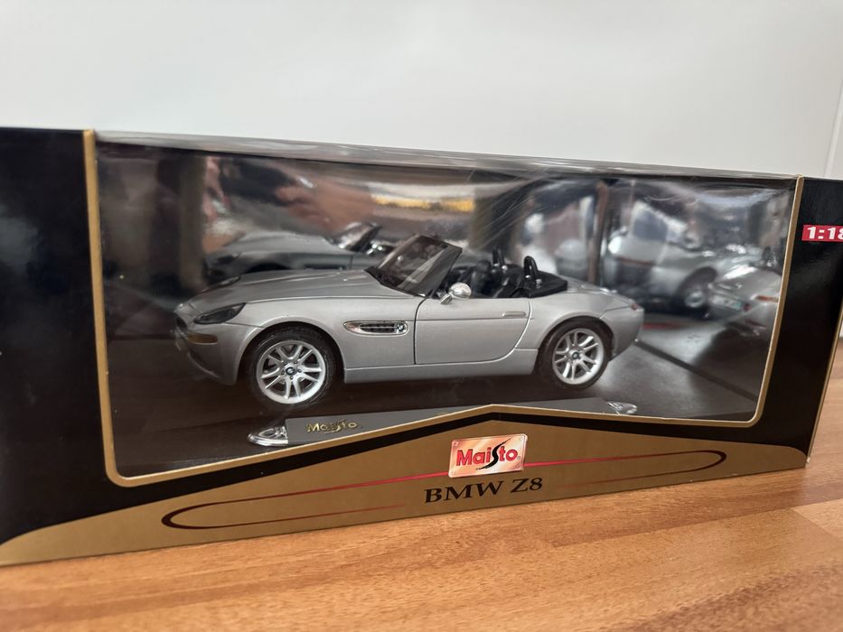 Maisto Bmw Z8 1/18