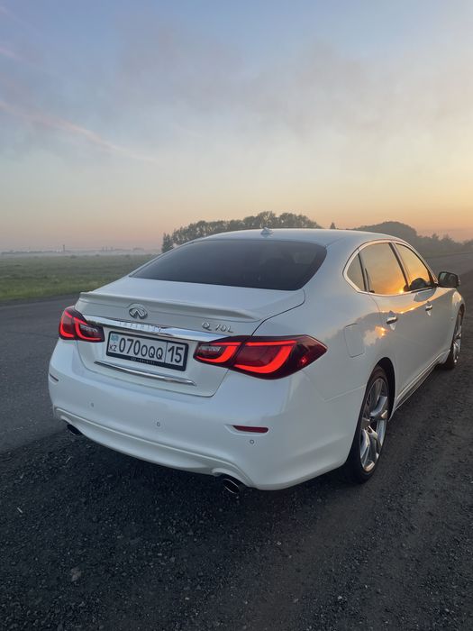 Infinti Q70Long версия обмен или продажа