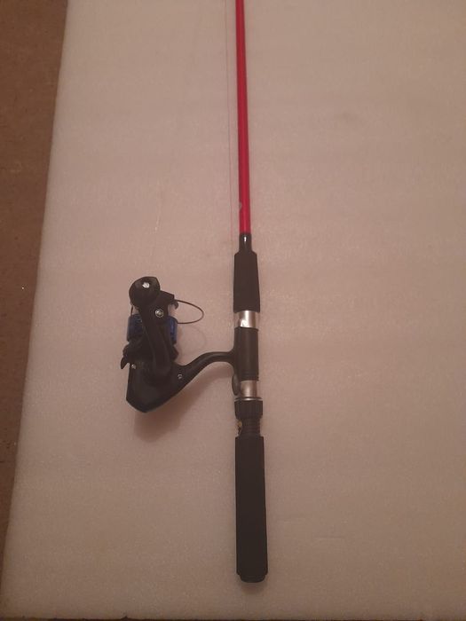 Продается спининг-удочка!