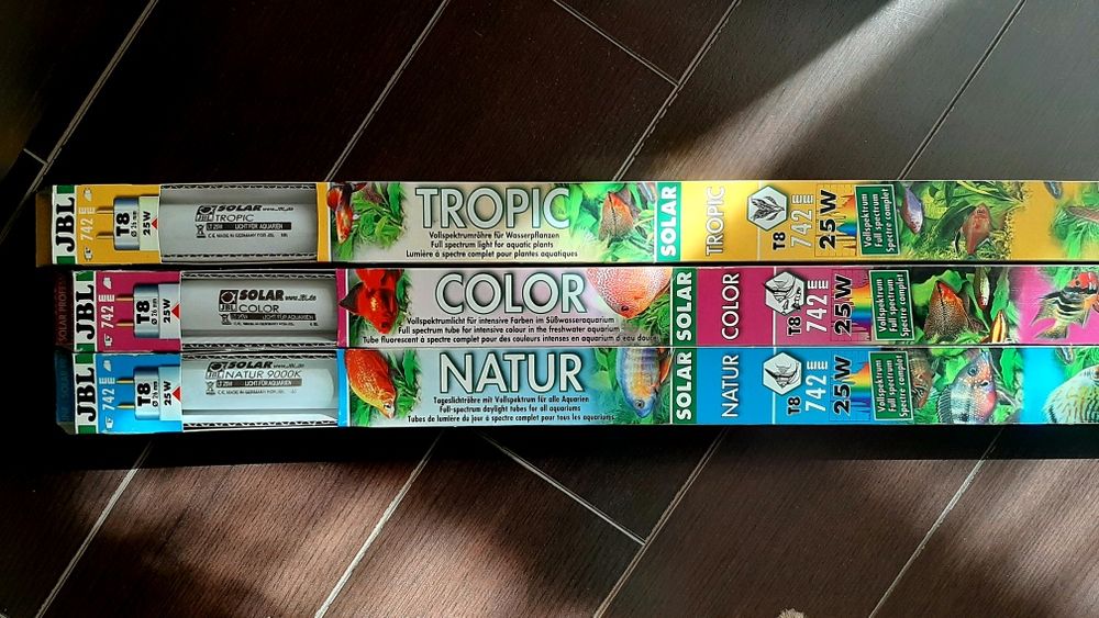 Neoane JBL Solar T8 25w 742mm