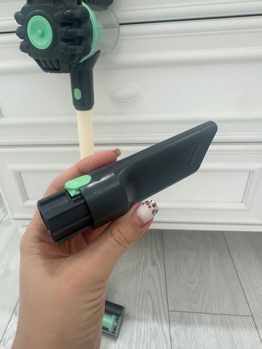 Ръчна детска прахосмукачка