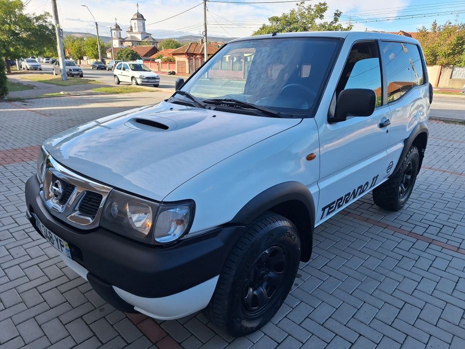 Nissan terrano 2.7 TDI Diesel 4x4 import recent
