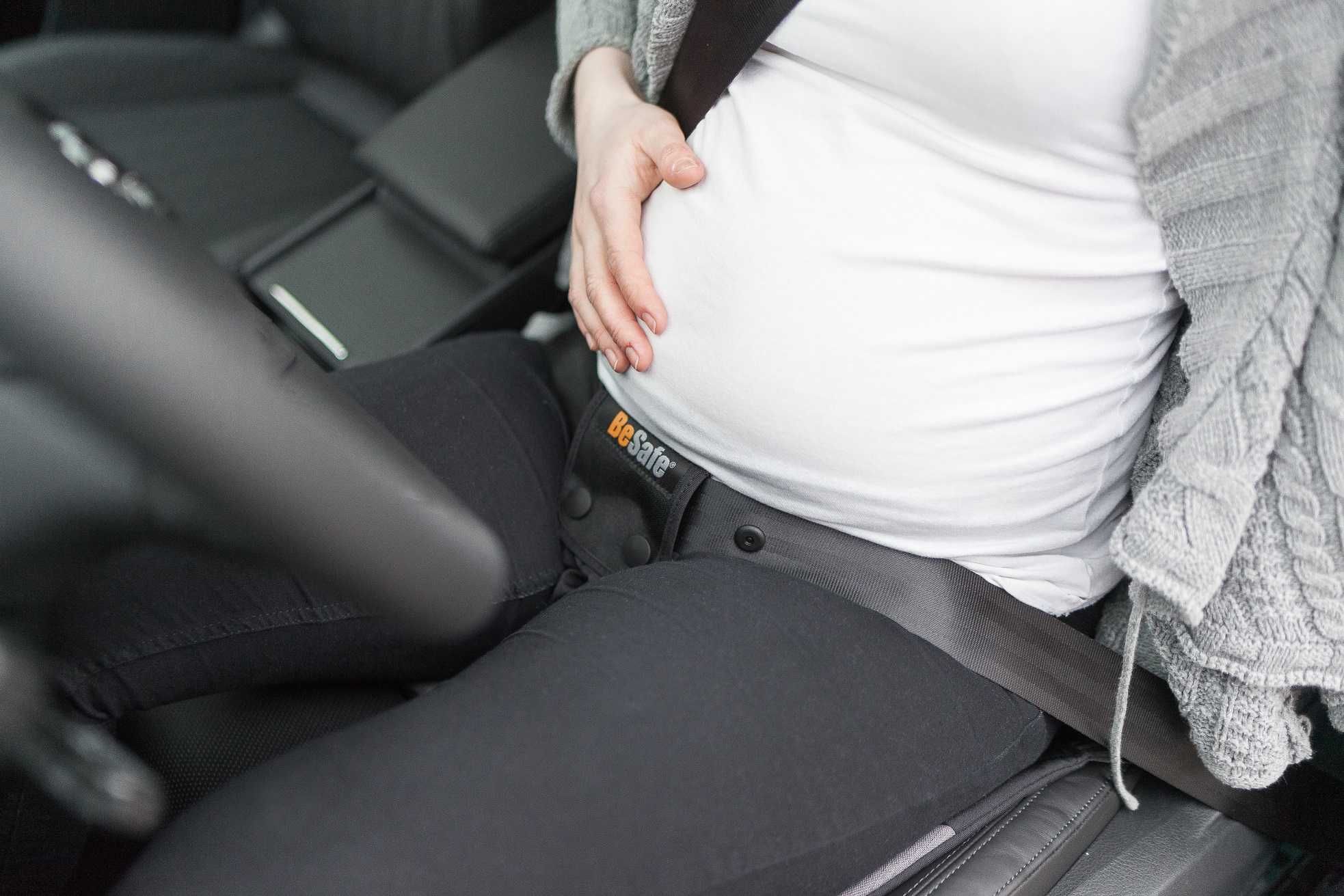 Deviator centură pentru gravide – BeSafe Pregnant iZi FIX