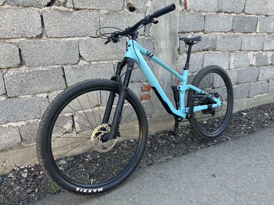 Vand bicicleta Cube one 44 carbon