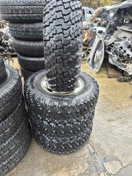 Гуми с джанти Hyundai Galloper