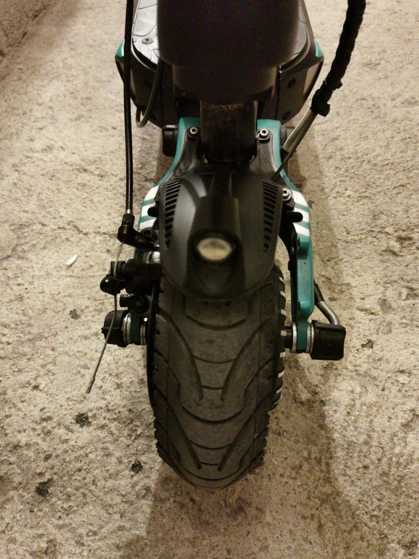 Продавам VSETT 9+MAX!
