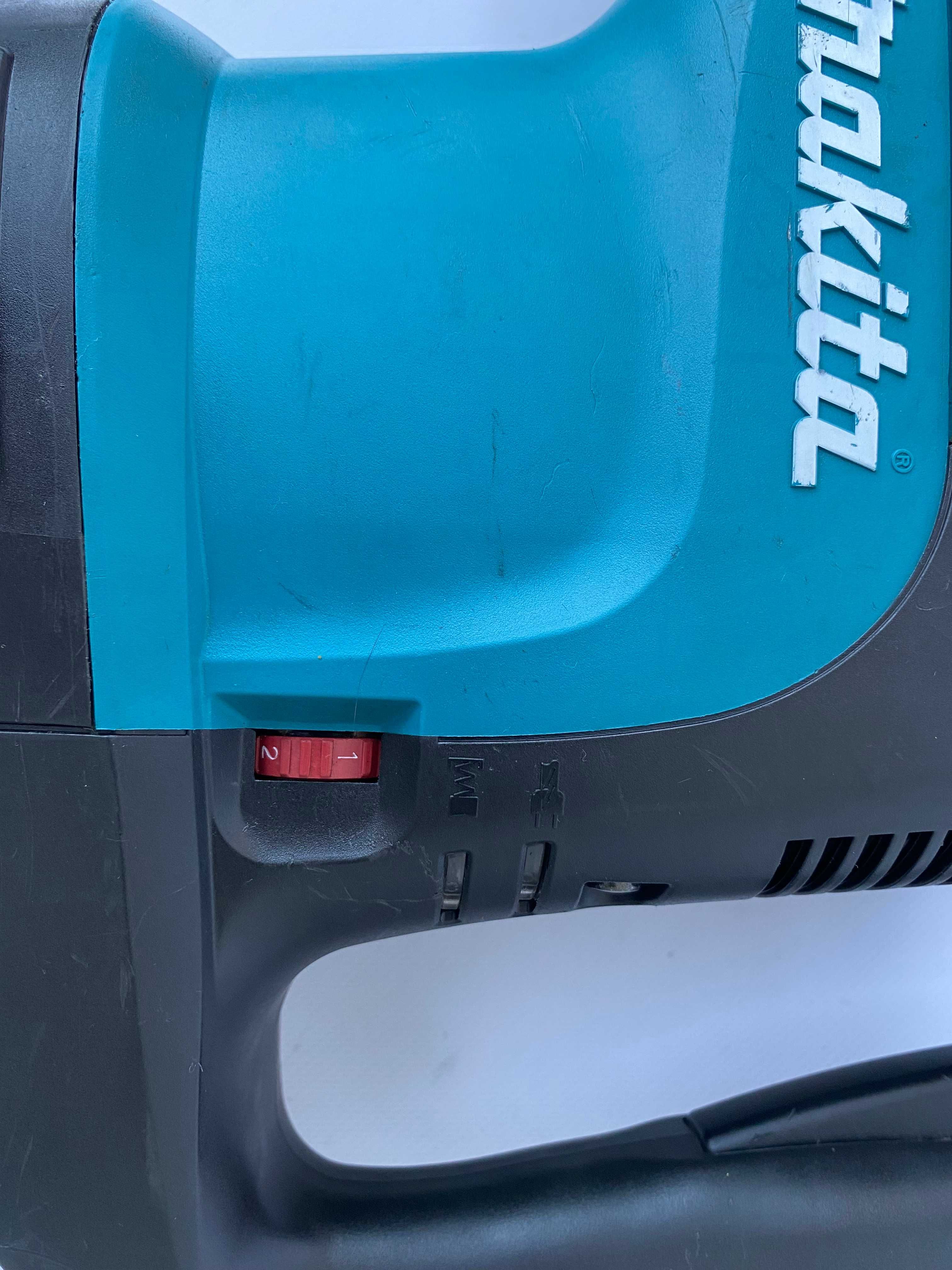 MAKITA HR 4501 C Професионален  къртач