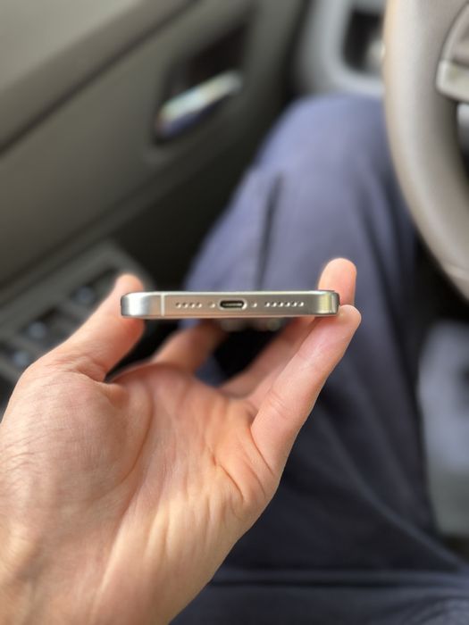 Iphone 15 pro max 256 White AA/A