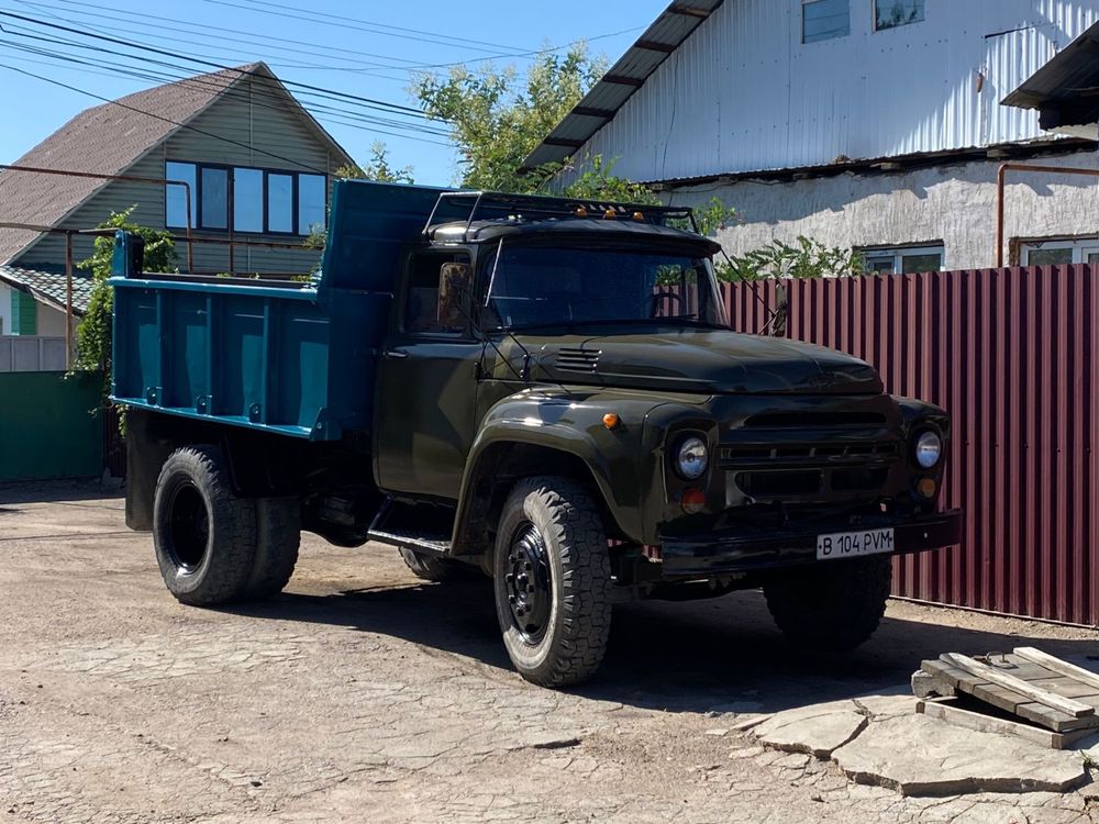 Доставка ЗИЛ по городу