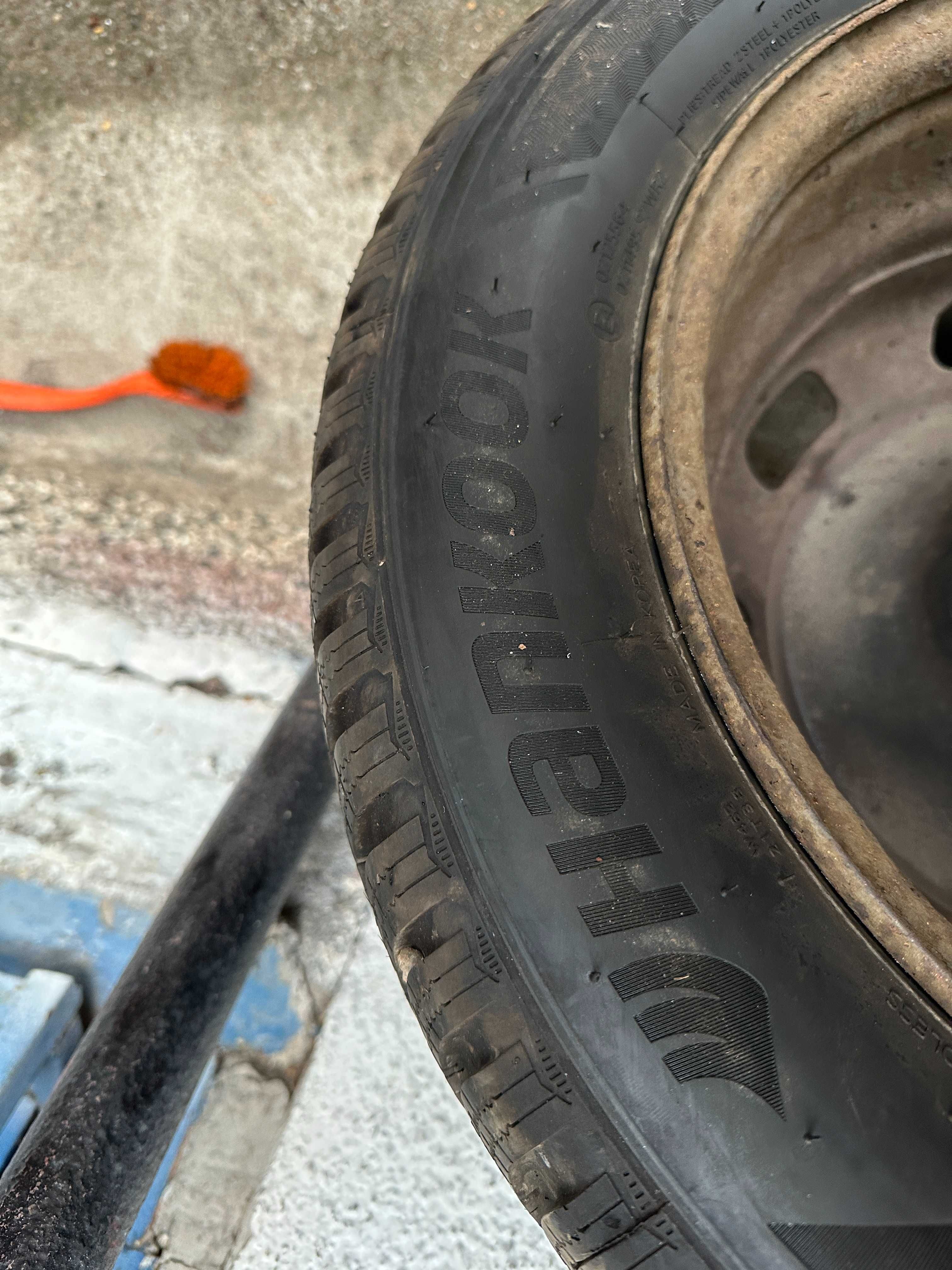 4бр. зимни гуми 195/60/15 Hankook Winter i*cept RS3 - DOT 1524