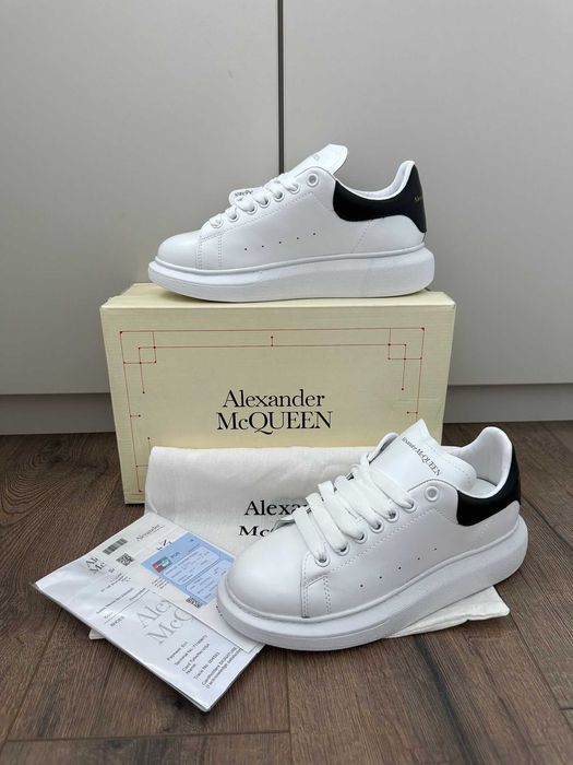 Adidasi Alexander Mc Queen l Produs Unisex NOU