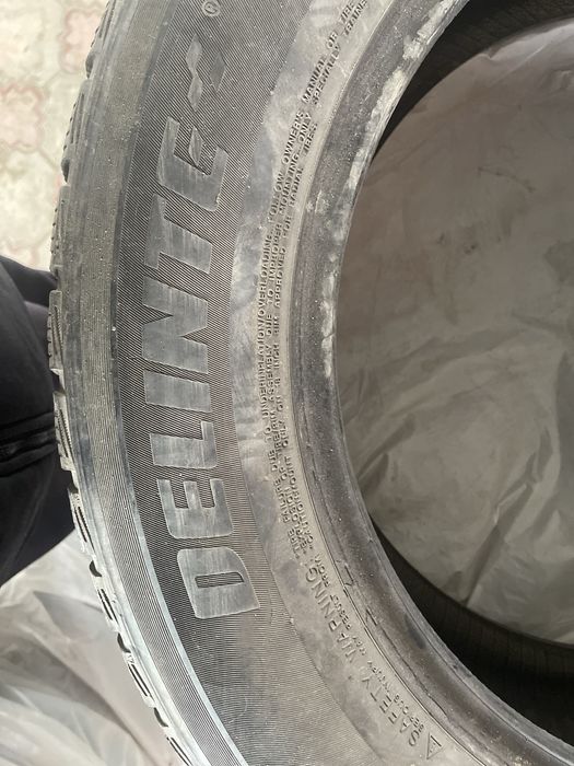 Продам бу зимние шины 235/60R18
