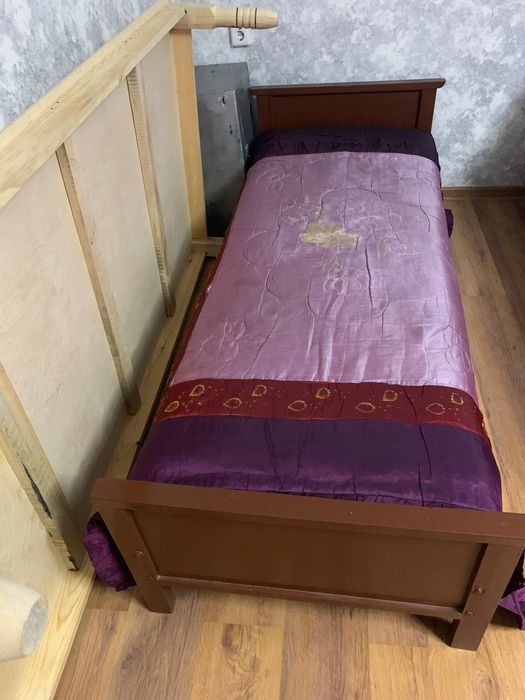 Продам односпальнюю кровать в хорошем состоянии