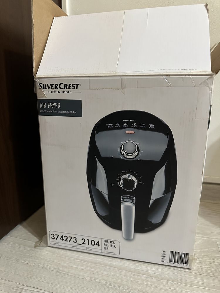 Vand sau schimb Airfryer Friteuza SilverCrest 900w