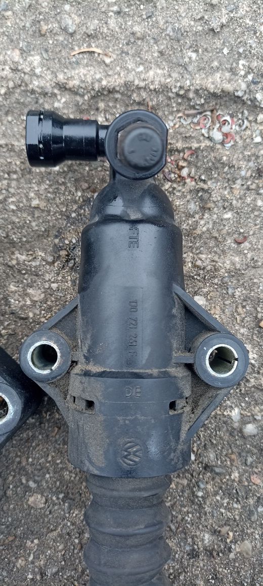 Cilindru receptor / Pompa ambreiaj Vw Bora  Golf 4 AZD BCB AJM ATD ALH
