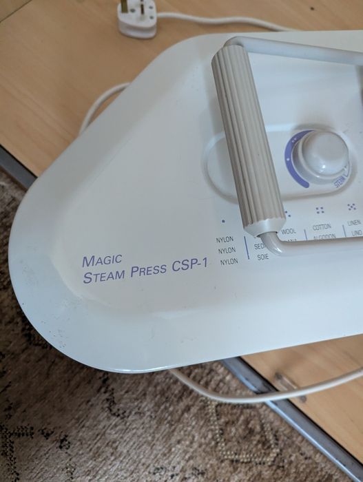 Presa de calcat Singer