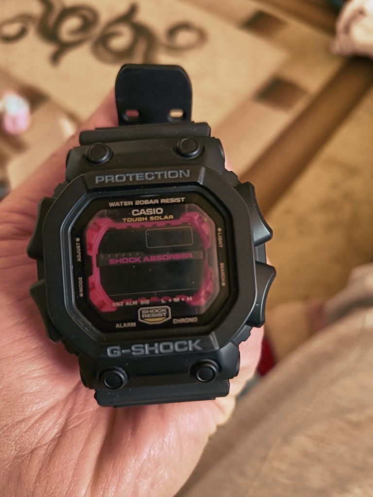 Продам или обмен часы Casio g shock GX 56 king